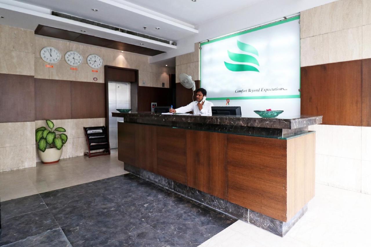 Capital O 19296 Joy Inn & Suites Bhiwadi Eksteriør bilde
