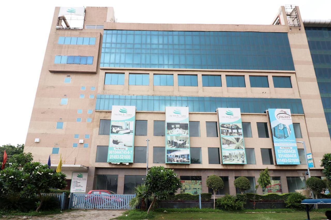 Capital O 19296 Joy Inn & Suites Bhiwadi Eksteriør bilde